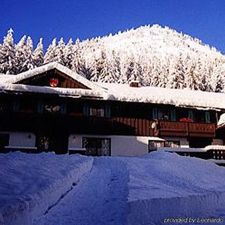 Crystal Mountain Hotels Esterno foto